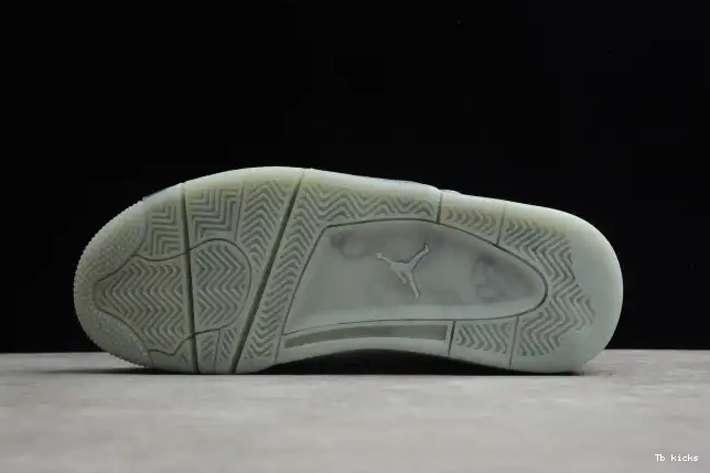 Cheap TBK Cool 930155-003 x KAWS Grey Jordan Air 4 0429